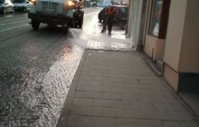 Фото 32: Комунальні служби Львова проводять миття вулиць