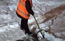 Фото 7: Зранку по Львову працювало 97 одиниць снігоочисної техніки