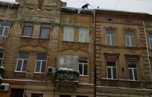Фото 9: Снігоприбиральна техніка працює на вулицях міста: чистять вулиці від снігу і ліквідовують нависання бурульок