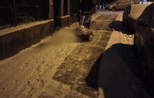 Фото 10: Для посипання доріг від ожеледиці минулої доби використано 513 м3 піскосуміші та 212 м3 солі