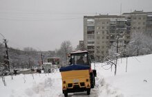 Фото 9: За ніч у Львові випала тижнева норма опадів, снігоприбиральна техніка працювала всю ніч