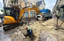 Фото 1: На вул. Дорошенка ліквідували витік води, прилеглу вул. Костюшка відкрили для проїзду