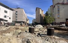 Фото 1: Реконструкція вул. Залізничної: на перехресті з вул. Ясною облаштовують кільцевий рух