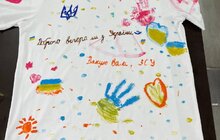 Фото 5: У Львові діти переселенців розфарбували 25 футболок для аукціону на потреби постраждалих від війни