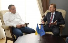 Фото 3: Львів налагоджуватиме товариську співпрацю із Чернівцями