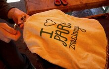 Фото 1: Волонтери з-за кордону активно реалізують проект зеленої мобільності Львова