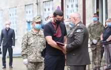 Фото 9: У Львові відбулось прощання з військовим медиком Іваном Гайдою