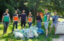 Фото 10: Сьогодні у Львові прибирали парк з використанням мобільного додатку