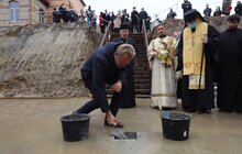 Фото 14: У Львові заклали капсулу під будівництво нової лікарні Медичного центру Святої Параскеви