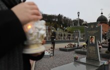 Фото 13: У Львові на Личаківському кладовищі вшанували Героїв