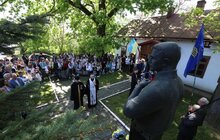 Фото 8: У Зашкові вшанували пам’ять Євгена Коновальця