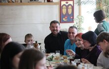 Фото 6: Львів’яни та українці, які втекли від війни до нашого міста, спільно відсвяткували Великдень 