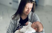 Фото 1: Здійснилась мрія: після кесаревого розтину 42-річна жінка у Львові третю дитину народила сама