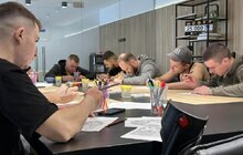 Фото 3: Терапія мистецтвом: пацієнти центру НЕЗЛАМНІ малюють, аби здолати стрес