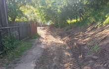 Фото 1: Аварійна бригада працювала всю ніч: до вечора відновити водопостачання планують до усіх помешкань