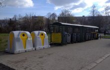 Фото 5: Поремонтували і помили: Львівспецкомунтранс прибрав до Великодня 210 контейнерних майданчиків