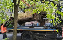 Фото 4: З вулиць Львова уже прибрали понад 80 покинутих авто: цього тижня евакуювали ще шість