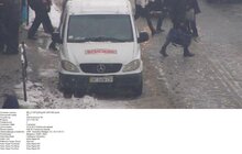 Фото 18: За вчорашній день працівники ЛКП «Львівавтодор» зафіксували 48 випадків порушень правил дорожнього руху через не належне паркування