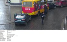 Фото 43: За минулі вихідні працівники ЛКП «Львівавтодор» зафіксували 48 випадків порушення правил дорожнього руху через неналежне паркування