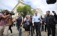 Фото 3: Міський голова Львова поспілкувався з псевдоактивістами