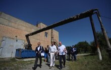 Фото 16: Мер Львова спільно з міністром екології оглянули очисні споруди, де працівники продемонстрували технологію очищення стічних вод від поліетилену