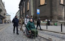 Фото 30: У Львові запустили безкоштовні екскурсії для військових, що лікуються у місті (відео)