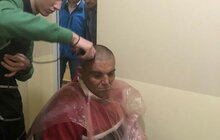 Фото 6: У Львові влаштували другий масштабний захід з надання безпритульним санітарно-гігієнічних та інших послуг