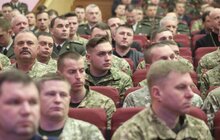 Фото 9: Андрій Садовий привітав військовослужбовців з Днем Збройних Сил України та вручив їм відзнаки