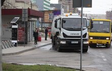 Фото 7: Сьогодні на вулицях Львова працюють порохотяги і водовозки: миють дороги і тротуари