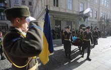 Фото 10: Львів попрощався зі старшим сержантом поліції Ігорем Гуменчуком