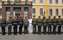 Фото 22: Вітаючи випускників Академії сухопутних військ, Андрій Садовий запропонував вже впровадити стандарти НАТО в Україні