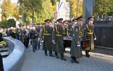 Фото 16: «Сьогодні ми прощаємося з великим українцем, великим львів’янином. Його слово завжди потрапляло у ціль», - А. Садовий
