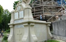 Фото 4: На Личаківському цвинтарі реставрують родинні каплиці
