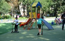 Фото 7: Ремонт внутрішніх двориків, прибудинкових територій, облаштування громадських просторів