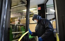 Фото 12: Комунальне АТП № 1 дезінфікує всі автобуси, які виходять на маршрути