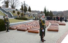 Фото 2: На Личаківському цвинтарі перепоховали 511 останків в’язнів пересильної тюрми №25