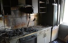 Фото 12: Андрій Садовий оглянув будинок на вул. Виговського, де вчора сталась пожежа