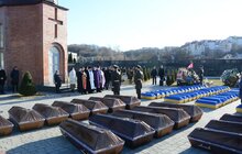 Фото 9: На Личаківському цвинтарі перепоховали останки 428 жертв політичних репресій