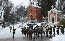 Фото 13: На Личаківському кладовищі вшанували пам’ять учасників бою під Крутами