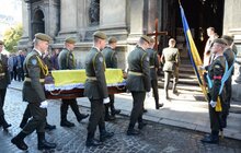 Фото 14: На Личакові поховали Героя, який помер після тривалого лікування