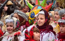Фото 8: Львів розпочав святкувати Різдво встановленням Дідуха