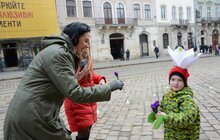 Фото 9: У Львові відбулася акція «Збережемо первоцвіти!»