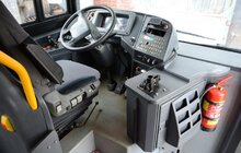 Фото 24: На маршрутах Львова приватні перевізники тестують автобус Volvo, привезений зі Скандинавії