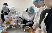 Фото 10: Хлопці вчаться робити манікюр, а дівчата – ремонтувати авто: як у львівських закладах профтехосвіти проводять уроки для школярів (відео)