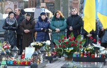 Фото 14: У Львові на Личакові вшанували Героїв Небесної Сотні