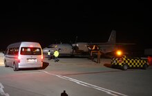 Фото 2: До Львова прибули медичне обладнання та тести на коронавірус, придбані в Китаї