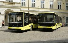 Фото 5: «Ми відновлюємо славу Львова як міста середнього машинобудування», - А.Садовий