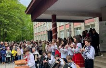 Фото 2: На шкільних ярмарках з нагоди Дня міста зібрали 1 мільйон 225 тисяч гривень для ЗСУ