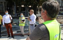 Фото 3: До кінця вересня на пр. Свободи облаштують новий сухий фонтан і відремонтують центральну алею