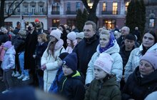 Фото 12: Сотні лампадок запалили у Львові в пам'ять про невинно вбитих ворогом українців